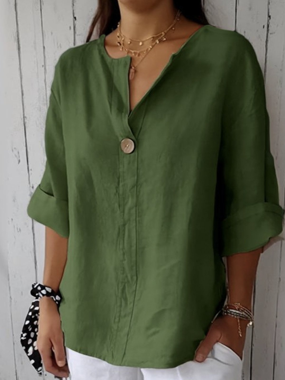 Freja | Blouse en Lin à Col Fendu et Gros Bouton