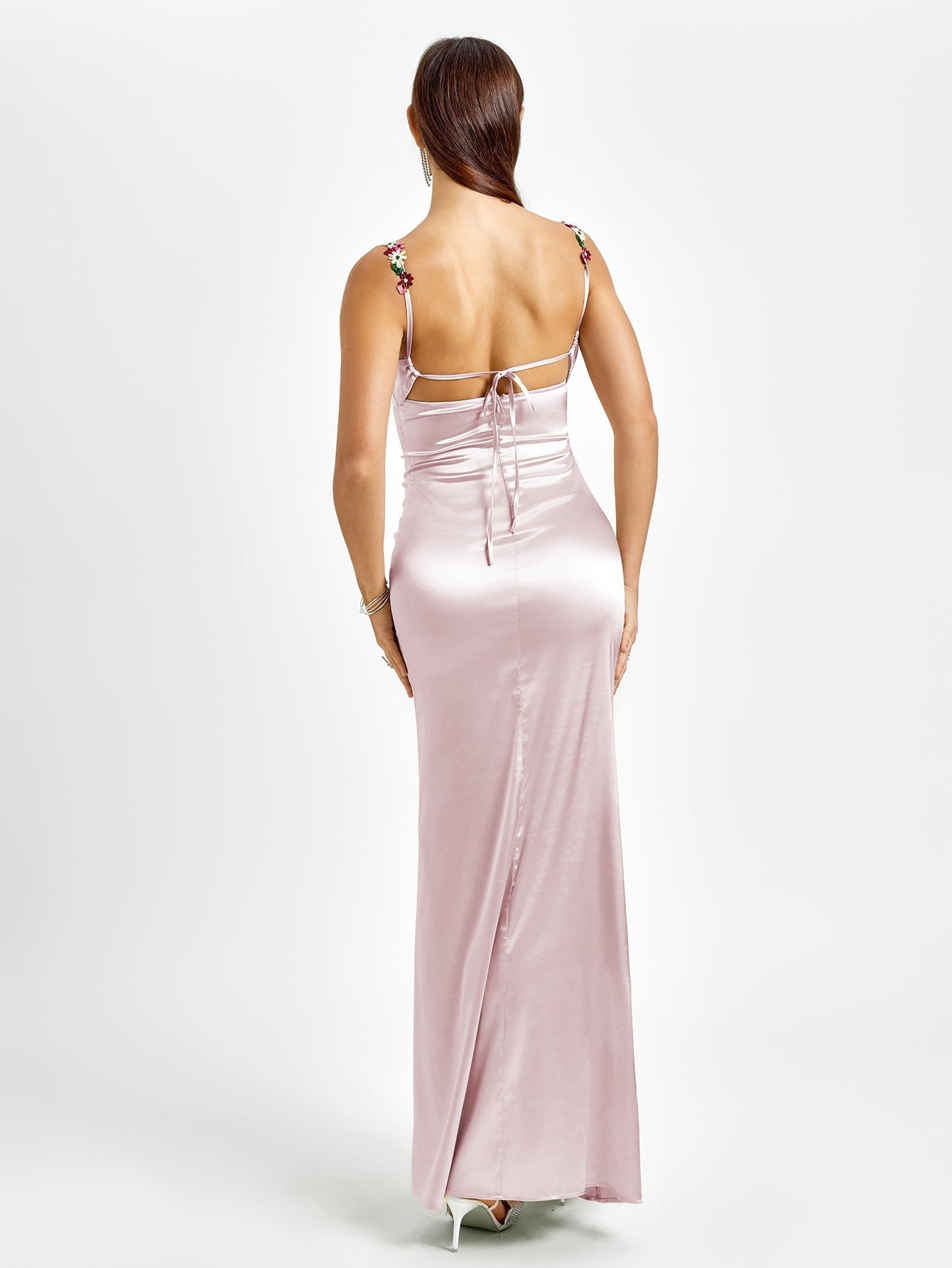 Francesca | Robe Maxi Satinée avec Détails Fleuris