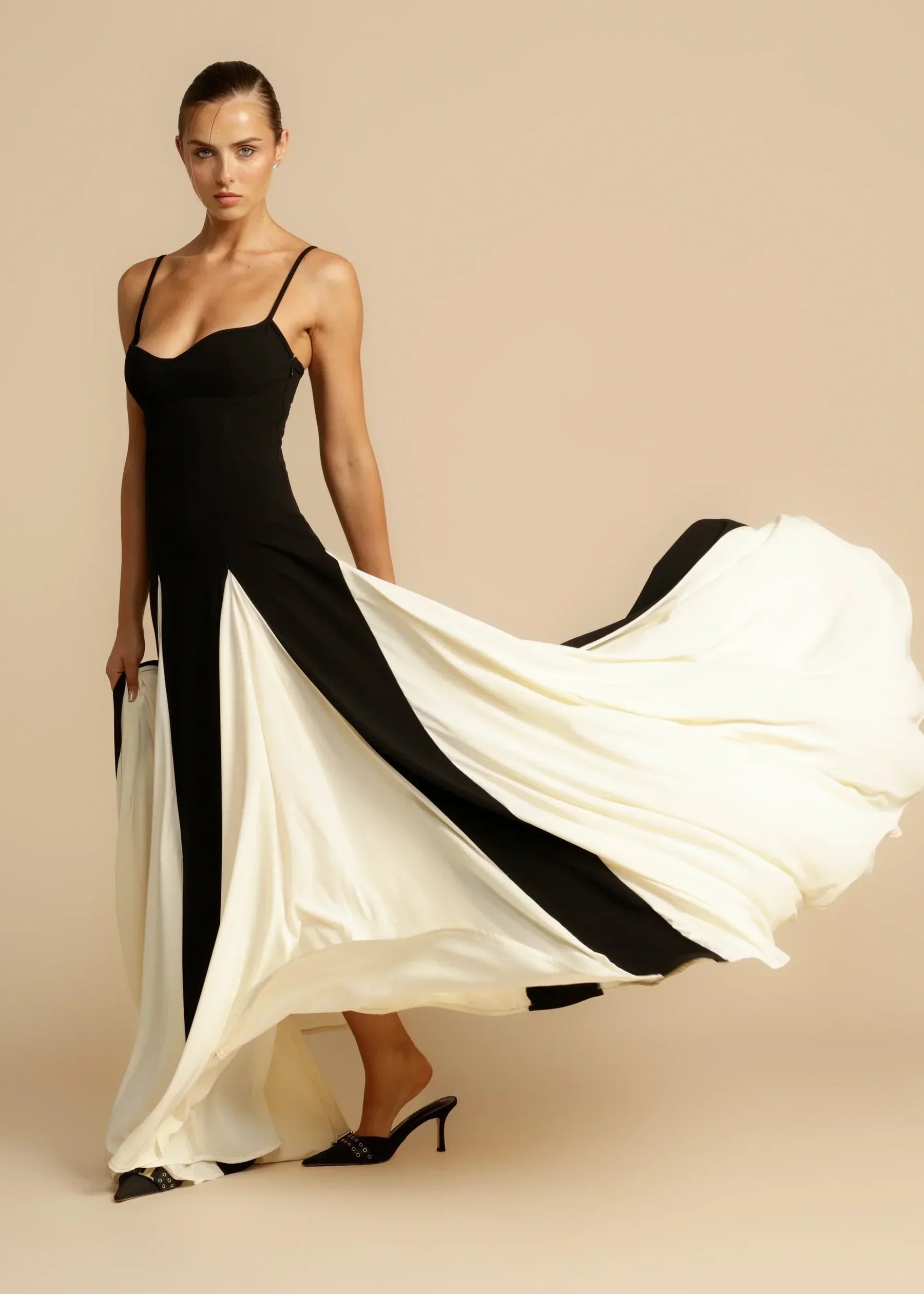 Jeanne | Robe Maxi avec Jupe A-Line