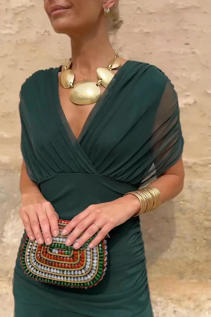 Constance | Robe midi drapée à épaules dénudées