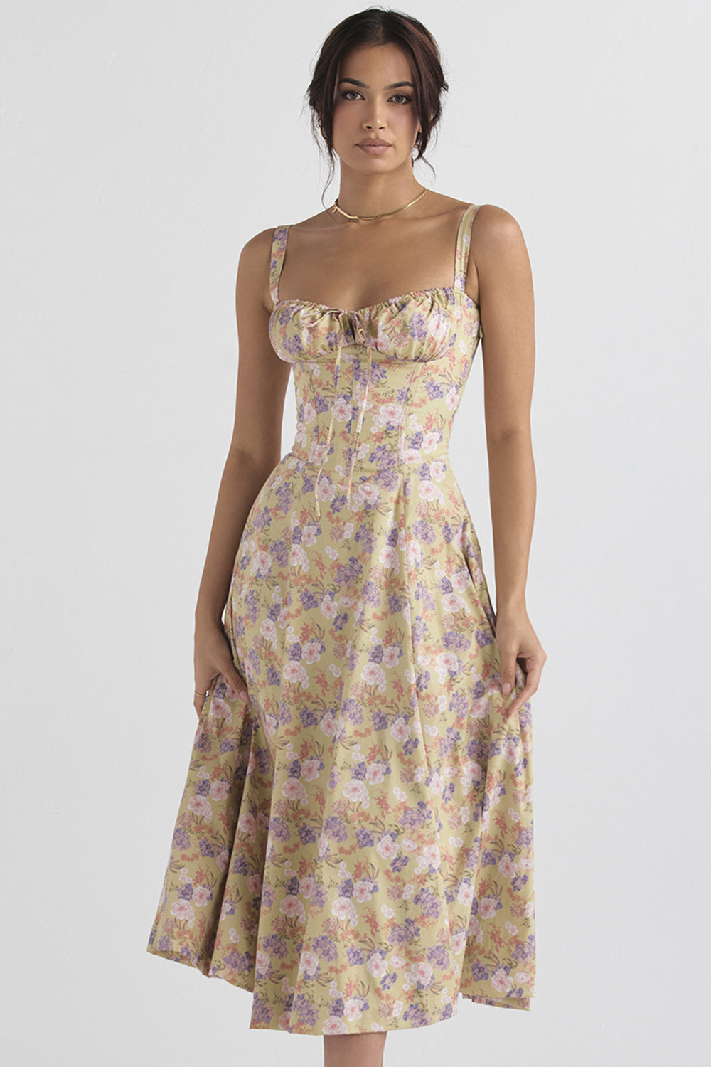 Coraline | Robe Midi Fleurie Flatteuse