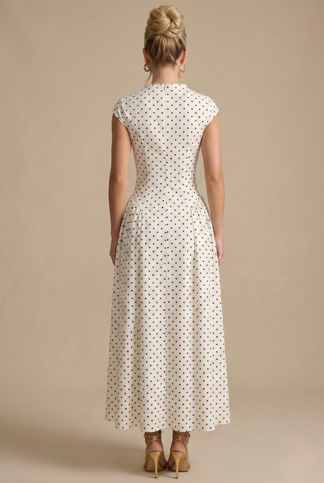 Héloïse | Robe Maxi à Pois avec Taille Cintrée