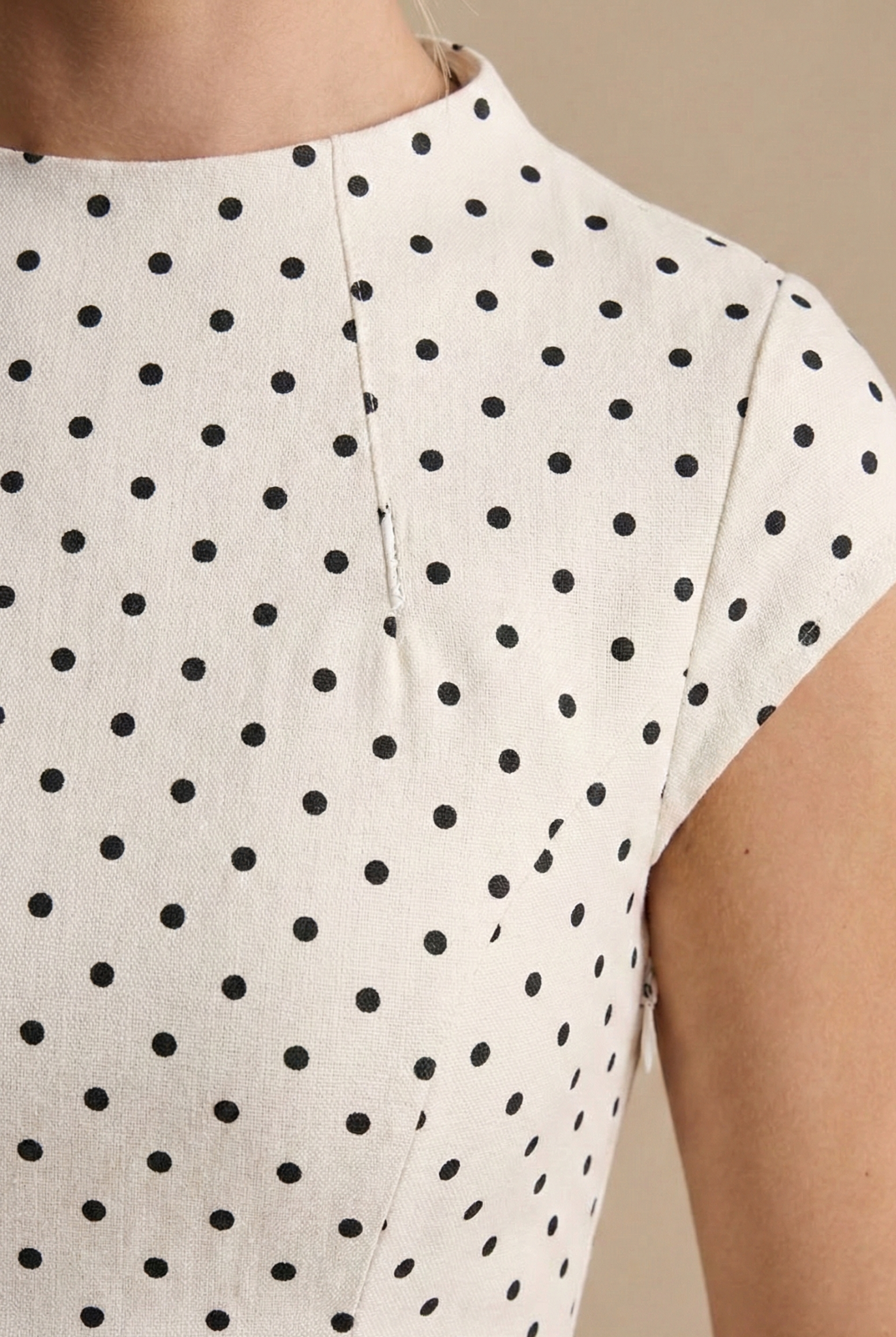 Héloïse | Robe Maxi à Pois avec Taille Cintrée
