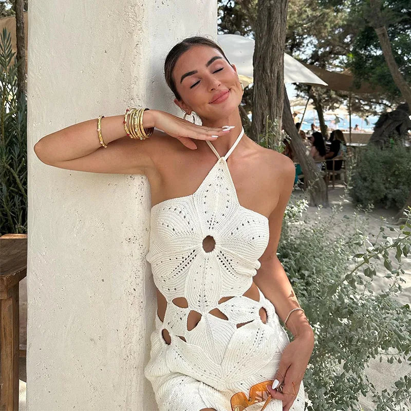 Béatrice | Robe Mini Crochetée avec Cut-Out