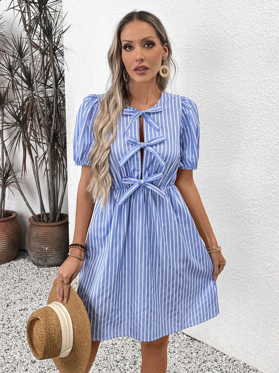 Eléa | Robe à Nœuds avec Manches Bouffantes