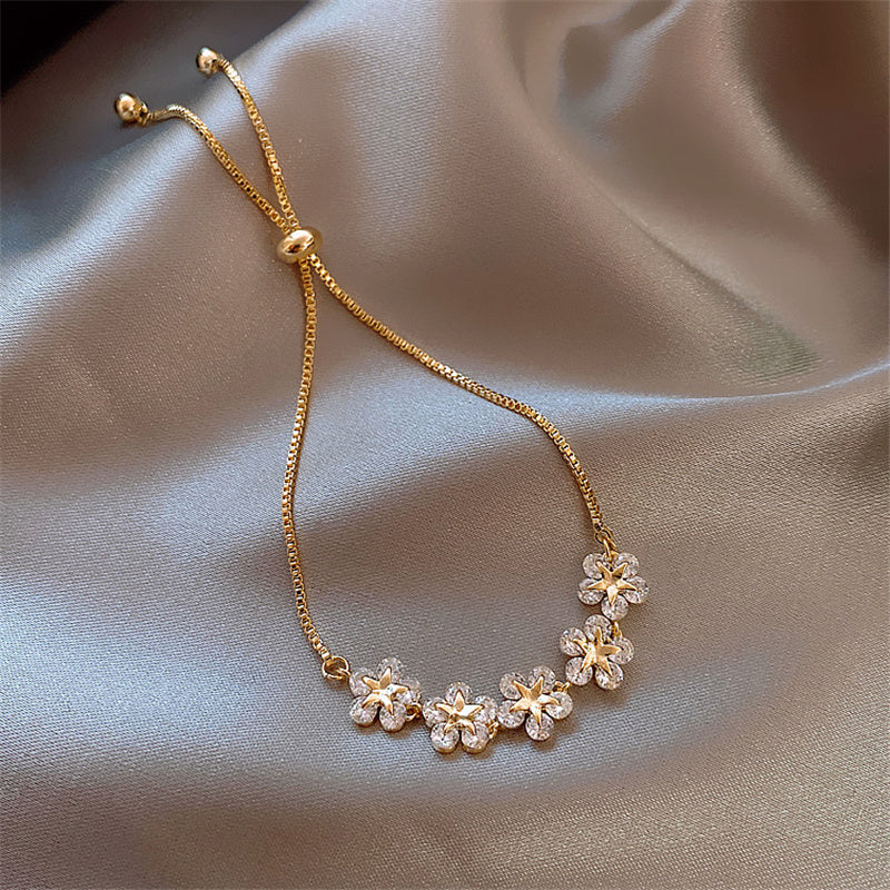 Lydie | Bracelet Marguerites en Cristal Doré