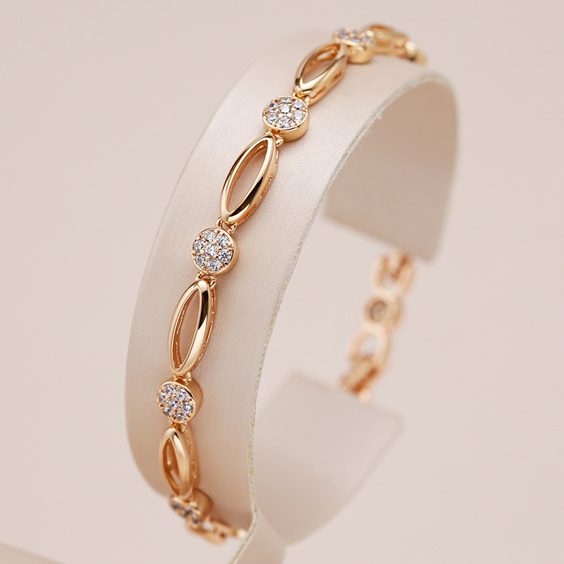 Romane | Bracelet Élégant Plaqué Or aux Zirconias