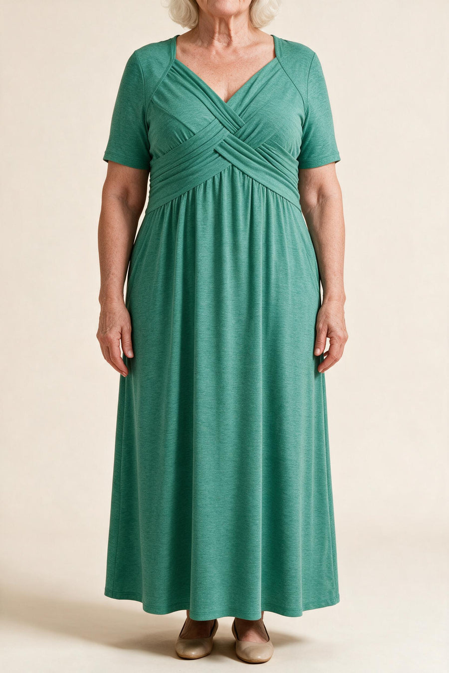 Robe longue Perrine, coloris vert d'eau — buste croisé drapé, col en V et taille empire, vue de face