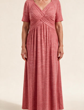 Robe longue Perrine, coloris rose corail — buste croisé drapé, col en V et taille empire, vue de face