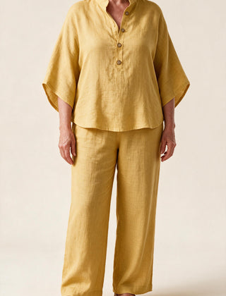 Ensemble Clarisse en lin, coloris jaune — tunique à col montant et pantalon large, vue de face