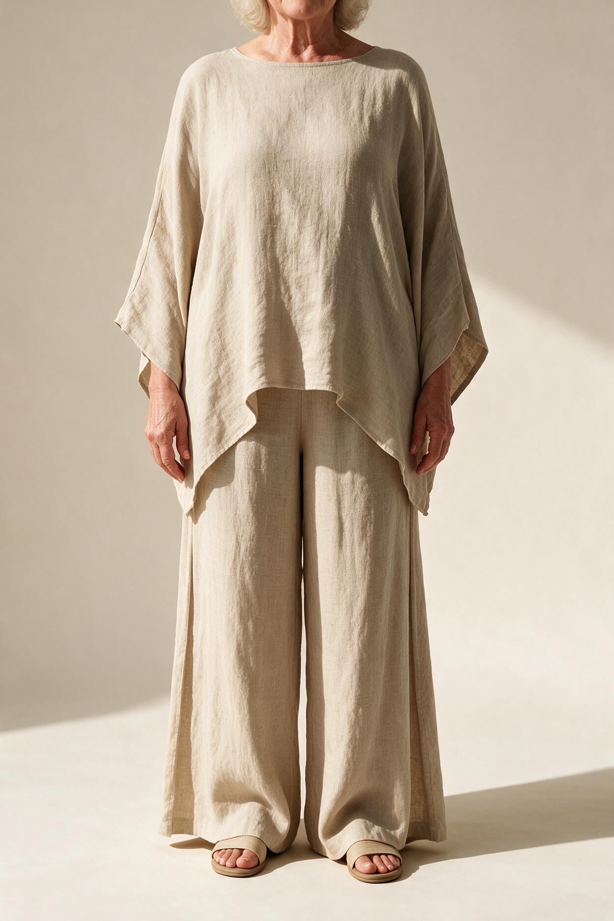 Ensemble Clémence en lin kaki, haut ample à ourlet asymétrique et pantalon large